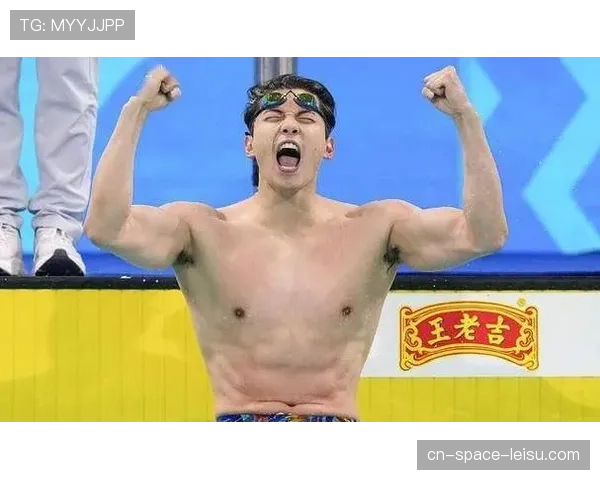 游泳世锦赛男子200米个人混合泳决赛，汪顺以0.1秒之差屈居亚军